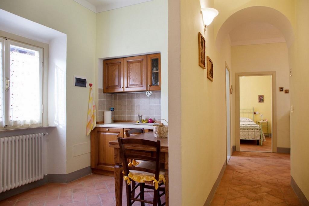 Appartamento Di Lusso In Borgo Storico Toscano Bibbiena Zimmer foto